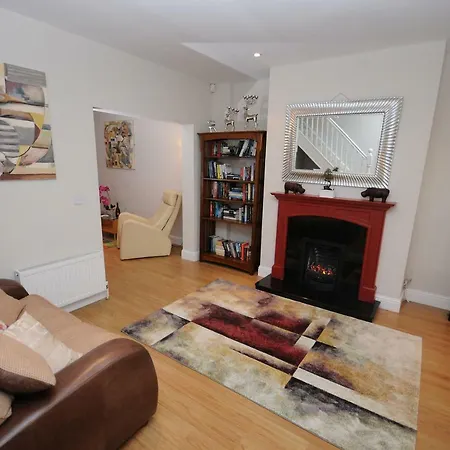 Lägenhet 5 College Crescent Galway