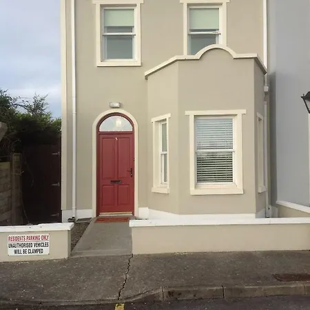 Apartment 5 College Crescent Galway