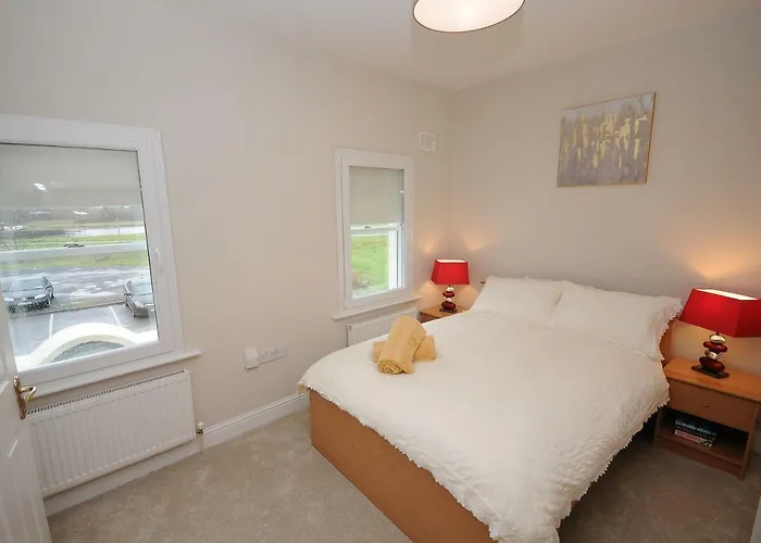 5 College Crescent Apartament *